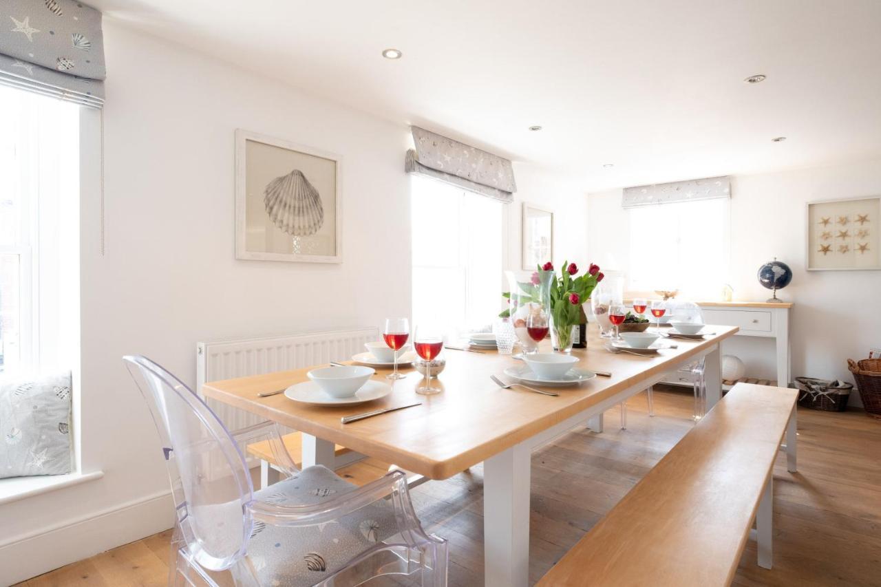הוילה אלדברג Mansard House מראה חיצוני תמונה